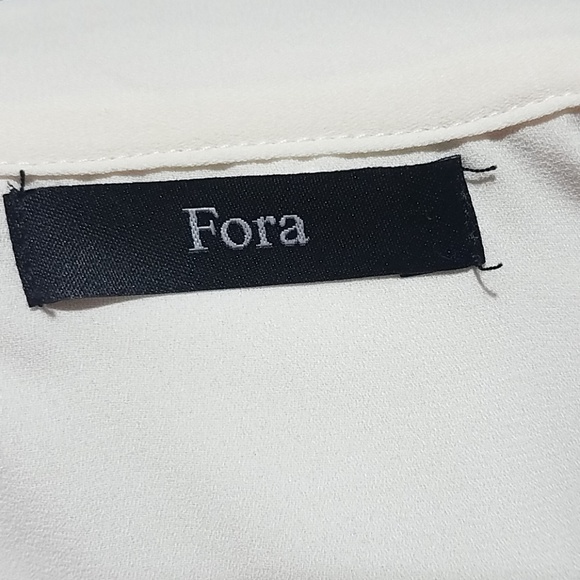 Fora embellished neckline shirt - Picture 7 of 8